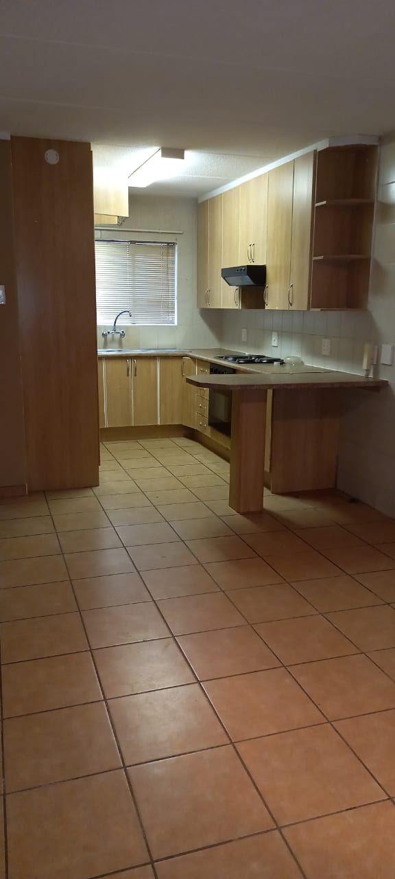 To Let 2 Bedroom Property for Rent in Vaalpark Free State